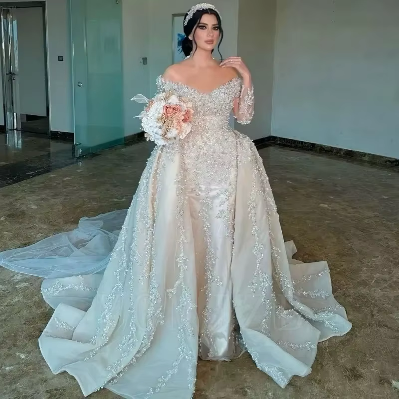 Robes de mariée épaules dénudées, style sirène, avec perles, appliques perlées, dentelle, traîne dét