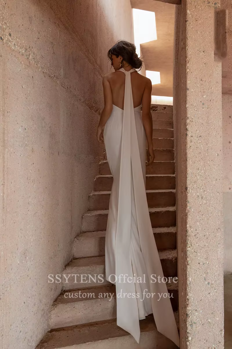 Robe de mariée sirène en satin dos nu pour femme, licou élégant, fibre personnalisée, superbe robe d