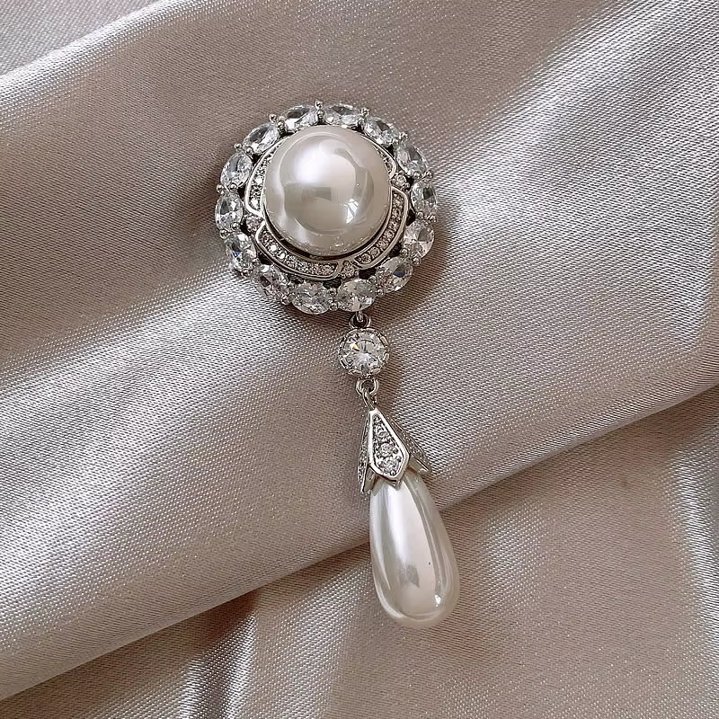 Broches rétro en perles pour femmes, élégantes, à la mode, strass, pendentif en perles, pour fête de
