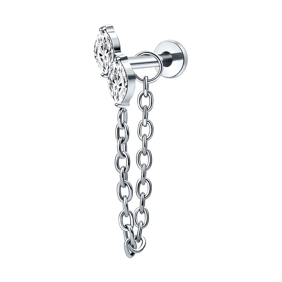 1 pièce Piercing Hélix Plat en Titane avec Zircon en Forme de Cœur pour Femme, Clou d'oreille, Labre