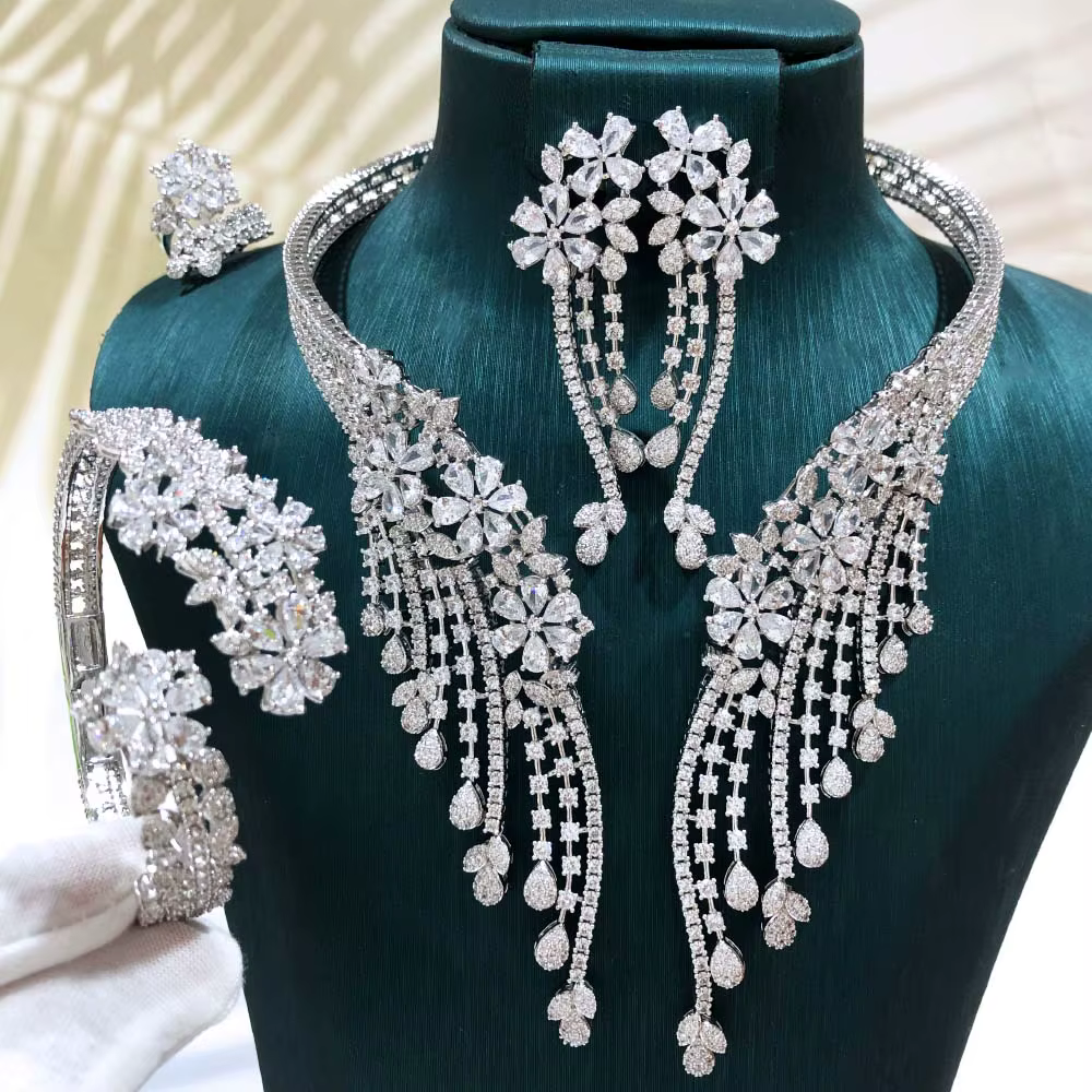 Missvikki – collier, bracelet, boucles d'oreilles, bague, brillants, de luxe, de haute qualité, magn