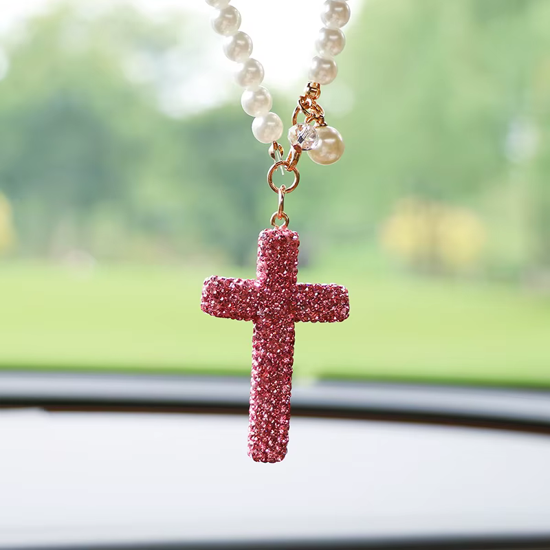 Créatif diamant clouté croix mode voiture rétroviseur décoration voiture pendentif exquis pendentif 