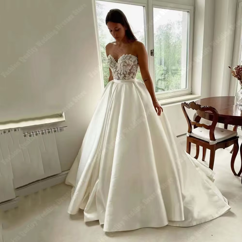 Robes de mariée en tissu satin pour femmes, col en V profond, patients A-Line, quelle que soit la de