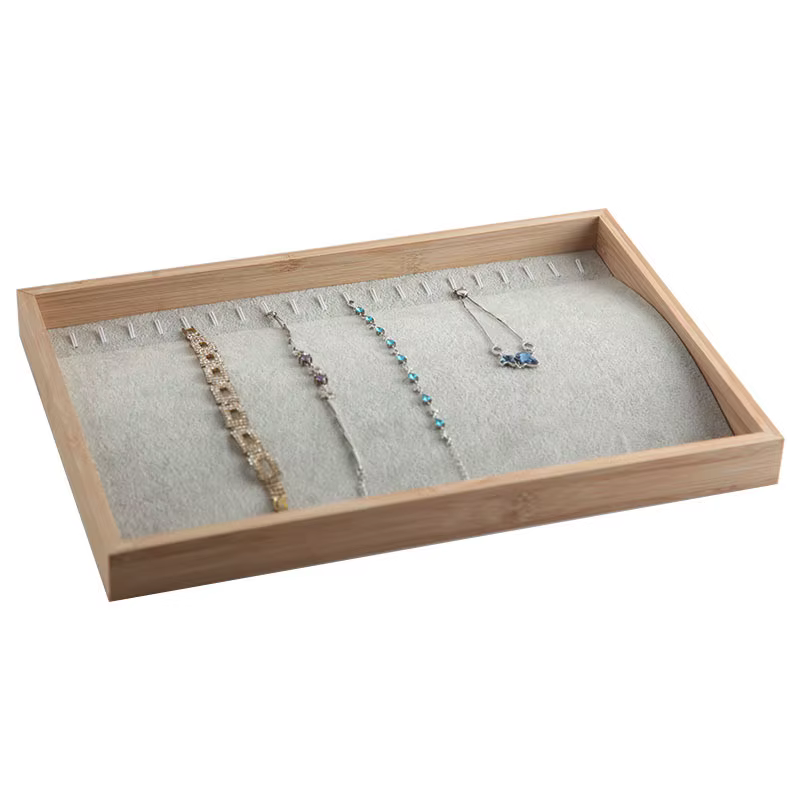 Plateau de présentation de bijoux en bois avec boîte de rangement et supports pour colliers, bracele
