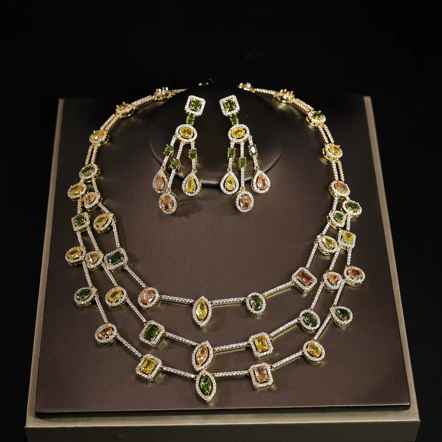 Ensemble collier et boucles d'oreilles en strass brillant, accessoire de bijoux scintillant pour fem