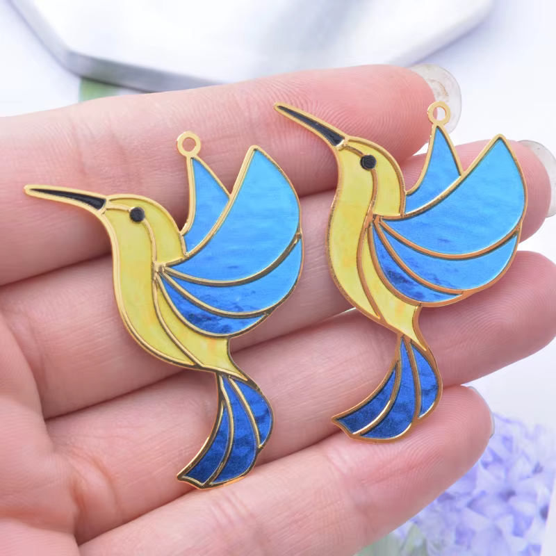 6 pièces AD3349 nouveau Design en laiton plaqué or colibri breloques colorées peint mignon Animal pe