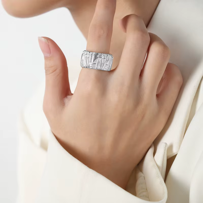 Bague texturée tressée en acier inoxydable, larges bagues pour femmes, plaquées or 18 carats, sans t