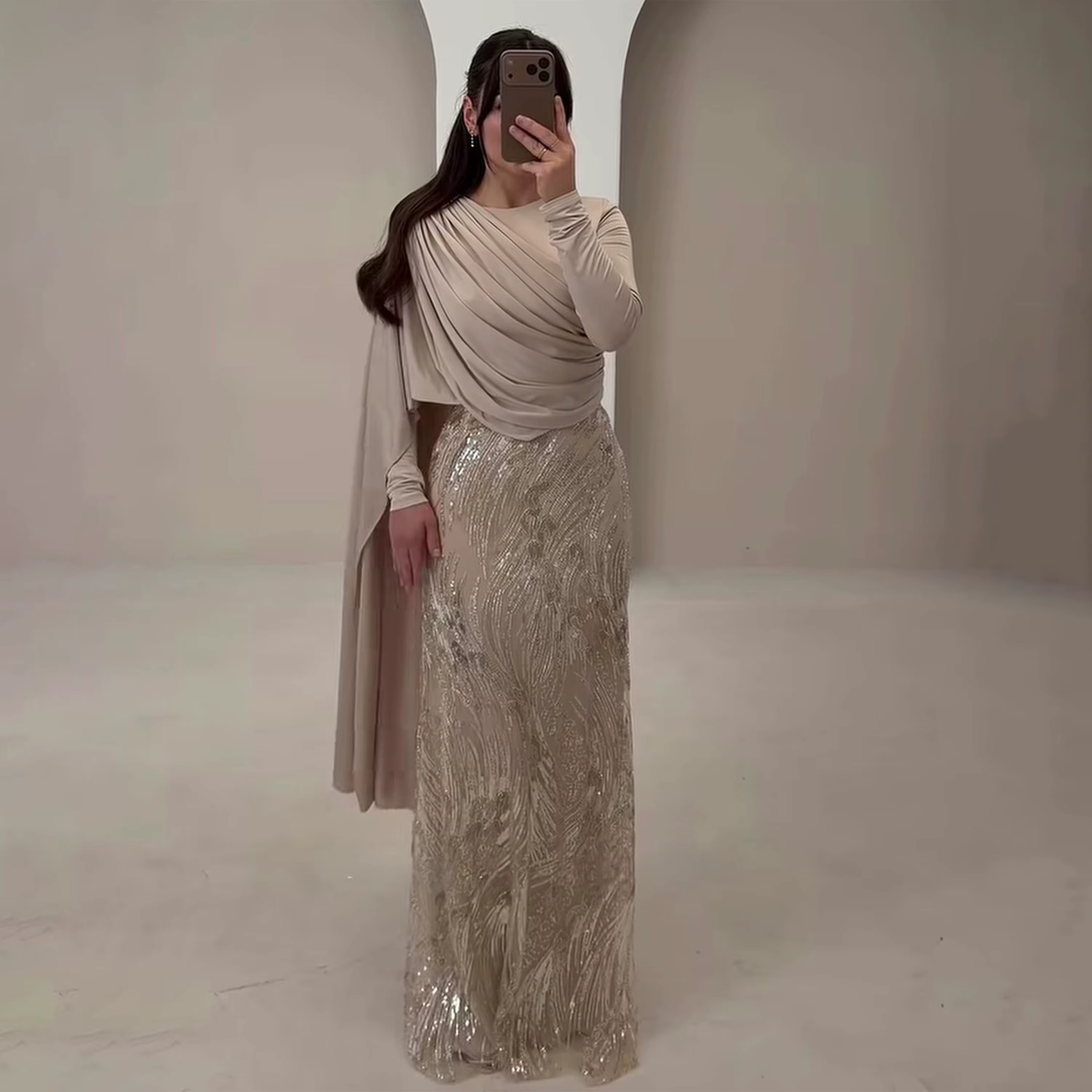 Robes de mariée musulmanes couleur champagne, avec châle, manches longues, style sirène, dentelle et