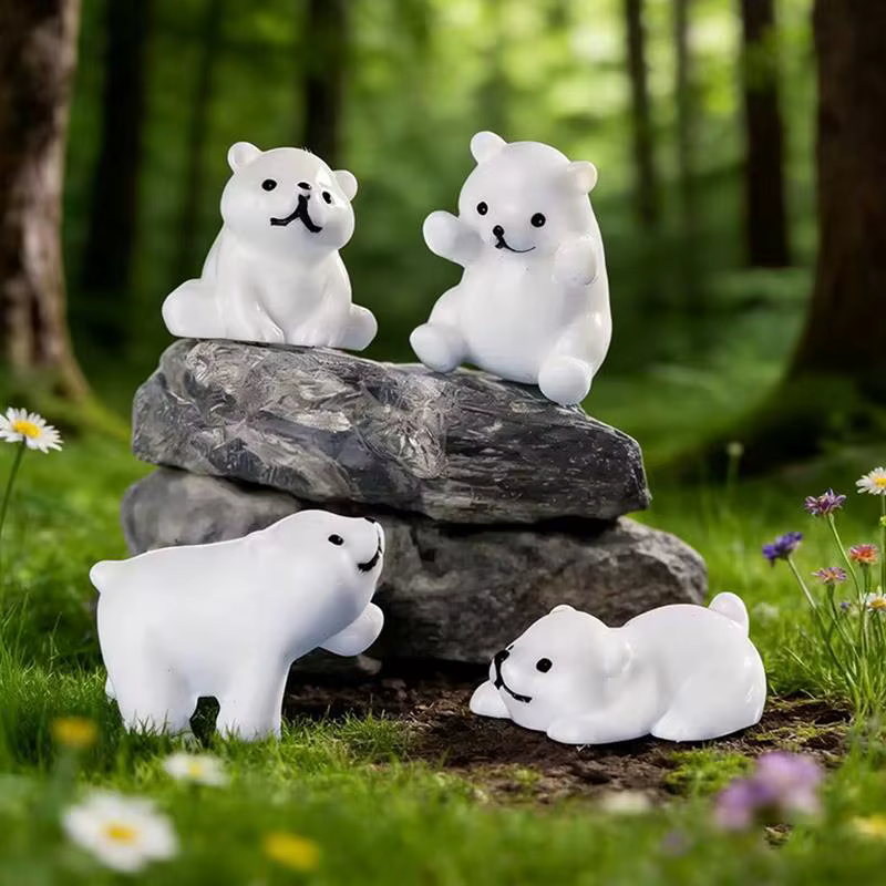 Ensemble de 4 miniatures d'ours polaires, figurines artistiques en résine pour une décoration de pay