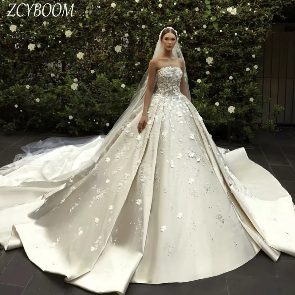 Robe de mariée personnalisée sans bretelles, ornée de fleurs et de sequins, sans manches, style robe