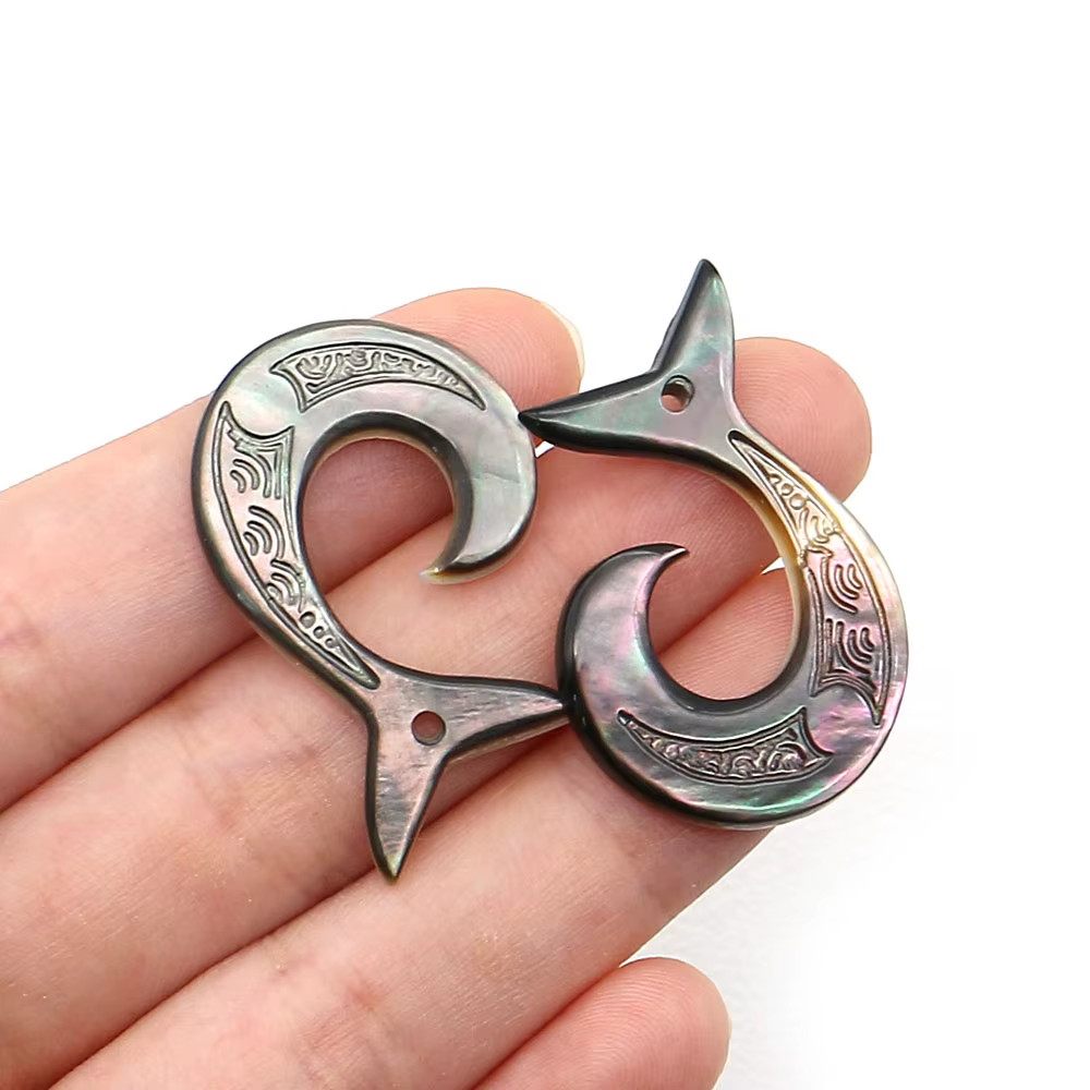 Pendentif en nacre naturelle de Style hawaïen, breloque en forme de queue de sirène sculptée en poly