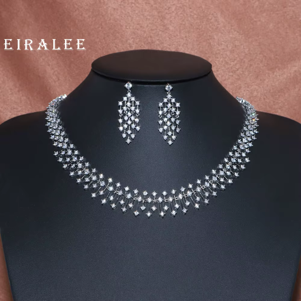 Parure de bijoux indiens CZ tendance pour femme, collier ras-du-cou design goutte d'eau pour mariage