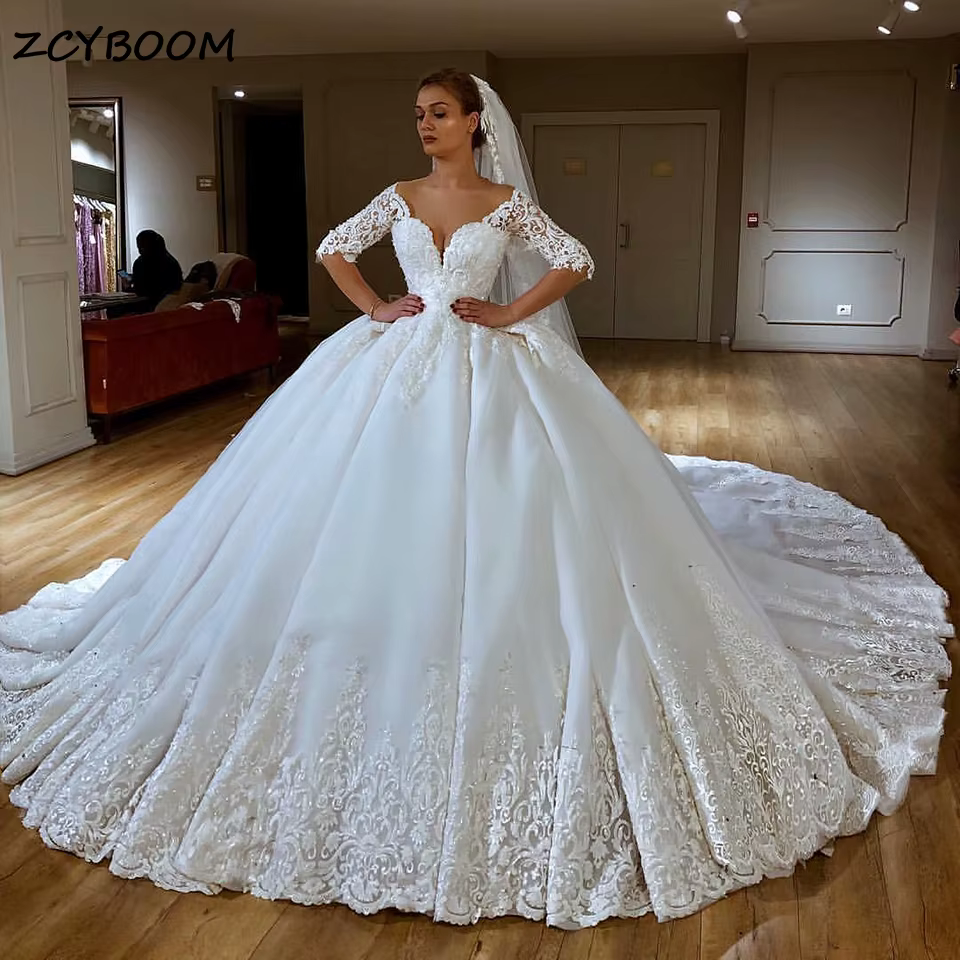 Robe de mariée princesse à manches longues 2026, épaules dénudées, col en V, appliques en dentelle, 