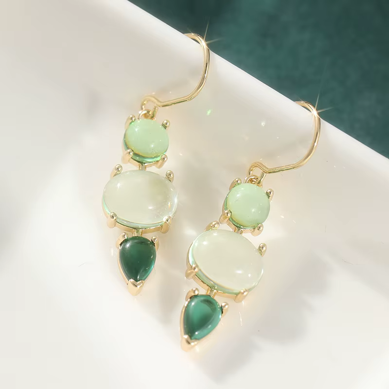 Boucles d'oreilles pendantes vintage incrustées de pierres synthétiques vertes géométriques, bijoux 