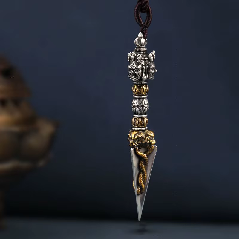 Collier pendentif Vajra en argent sterling fait à la main avec pendentif en argent couplé avec corde