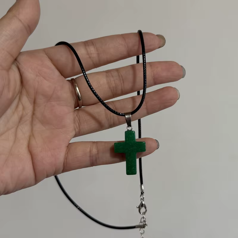 Pendentif croix en pierre naturelle bohème, corde en cuir noir, Quartz Rose, Onyx, opale, œil de tig