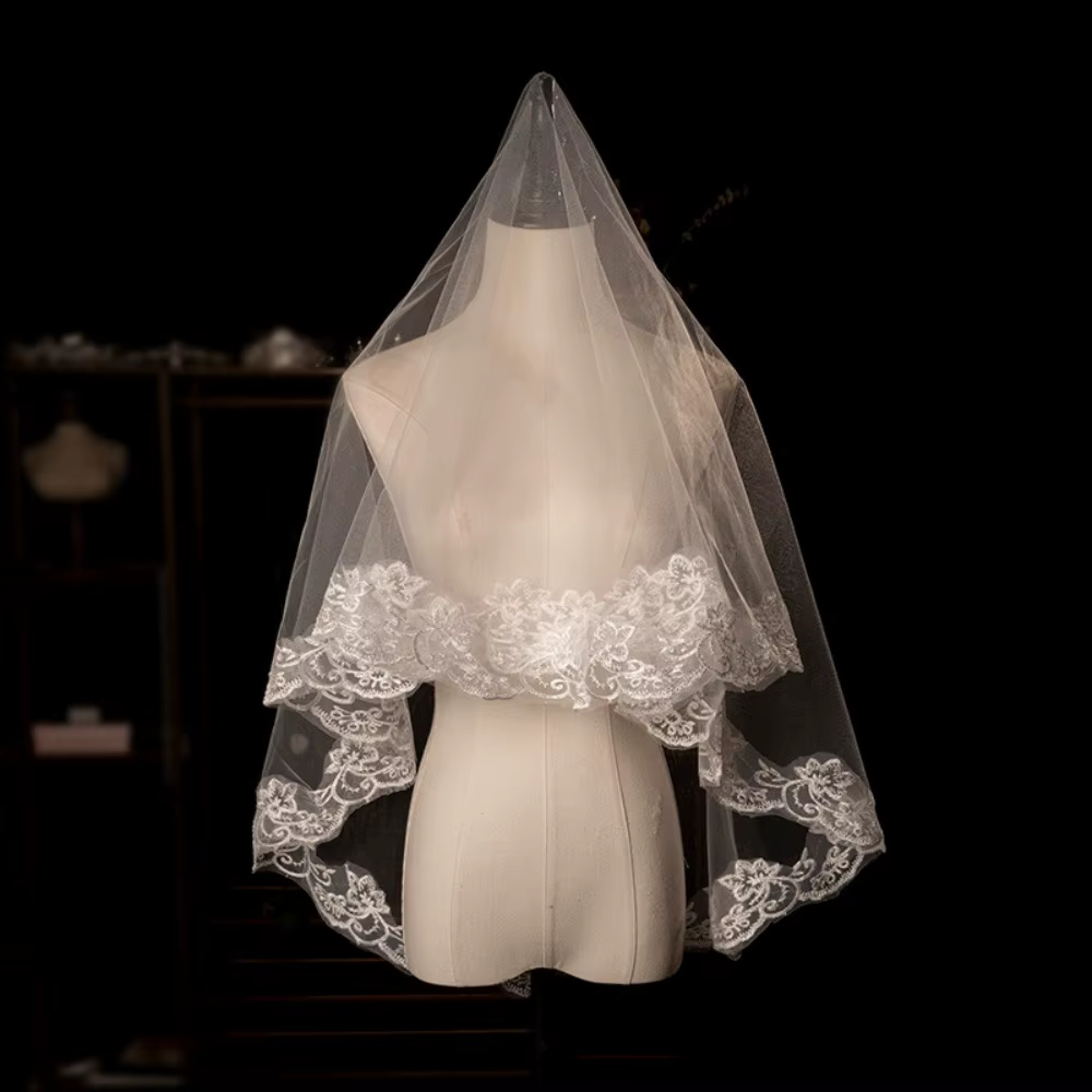 Nouveau Voile de Mariée en Dentelle Florale, Tulle Doux, Voile de Mariage Simple Couche, Long Voile