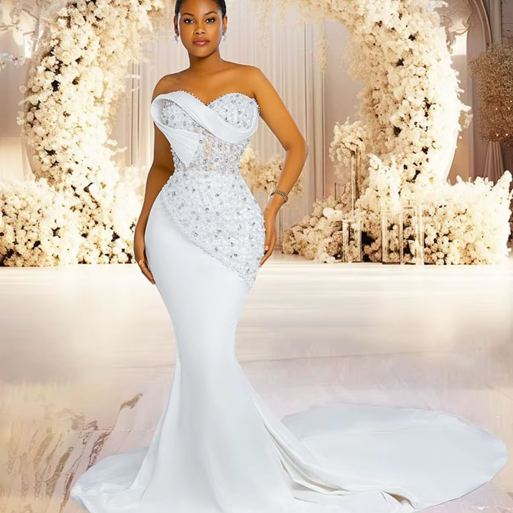 Robe de mariée sirène avec fermeture à lacets pour mariée, perles de satin, cœur doux, train de bala