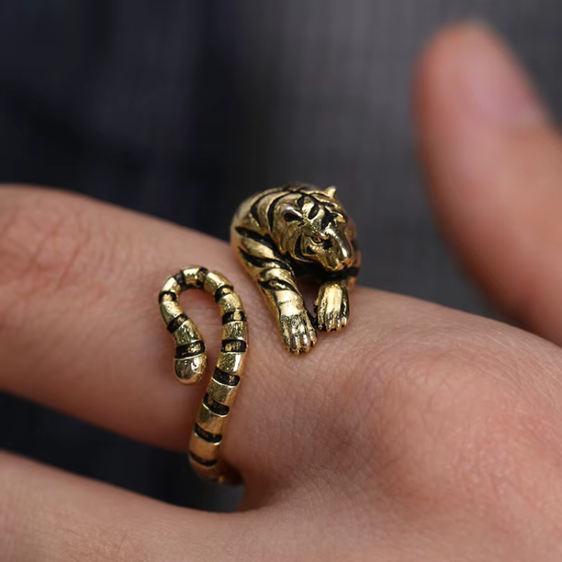 Bague ouverte ajustable en métal minimaliste, motif tigre, pour hommes et femmes, style rétro punk, 