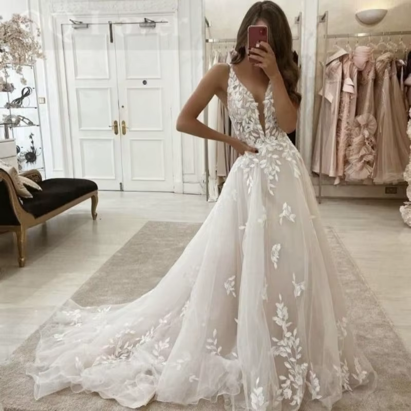 Robes de mariée 2026, robe de mariée bohème personnalisée à col en V, robe de mariée de plage vintag