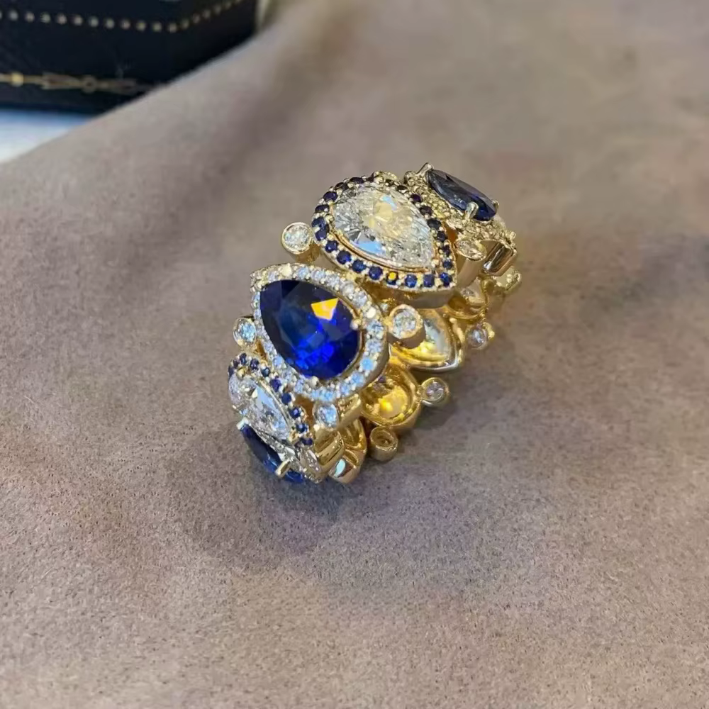 Bague incrustée de strass luxueux de style palais à la mode, bague de bijoux de charme de fête de ba