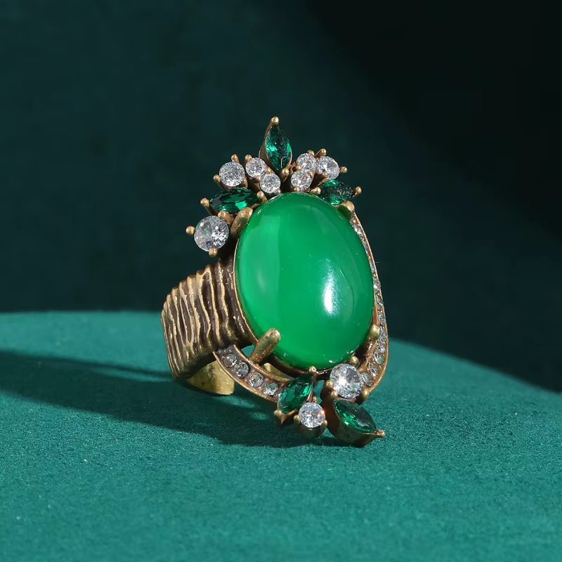 Bagues Vintage vert émeraude pour femmes, strass en pierre, rétro ovale, Antique, bijoux pour filles