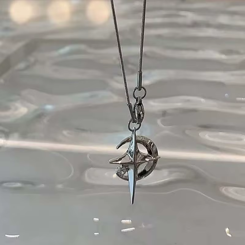 Collier avec pendentifs étoile en cristal brillant pour filles et femmes, chaînes de personnalité, D