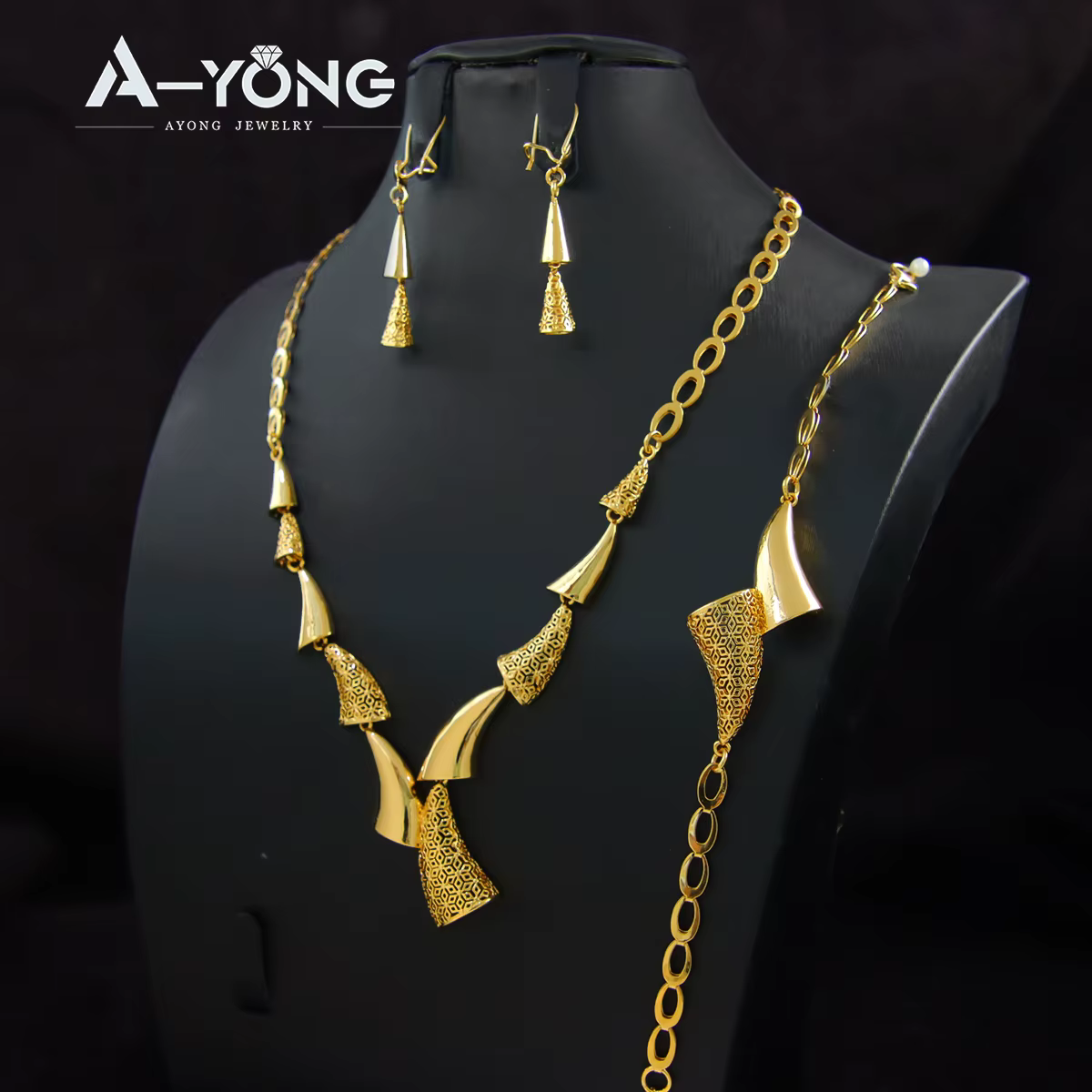Ensemble de bijoux Punk du moyen-orient plaqué or 21 carats, corne de bœuf arabe, pendentif Hip Hop,