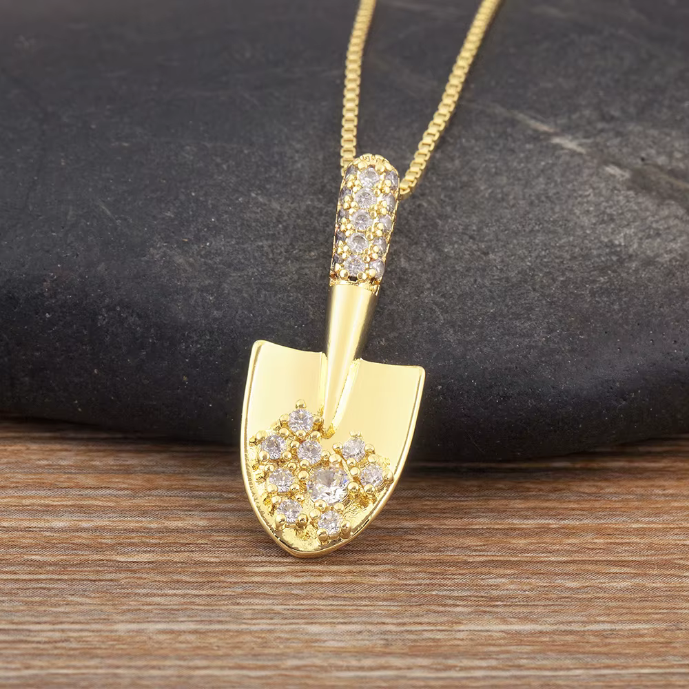 Collier pendentif en cristal brillant pour femme, raquette de tennis, accessoires de bijoux, cadeaux