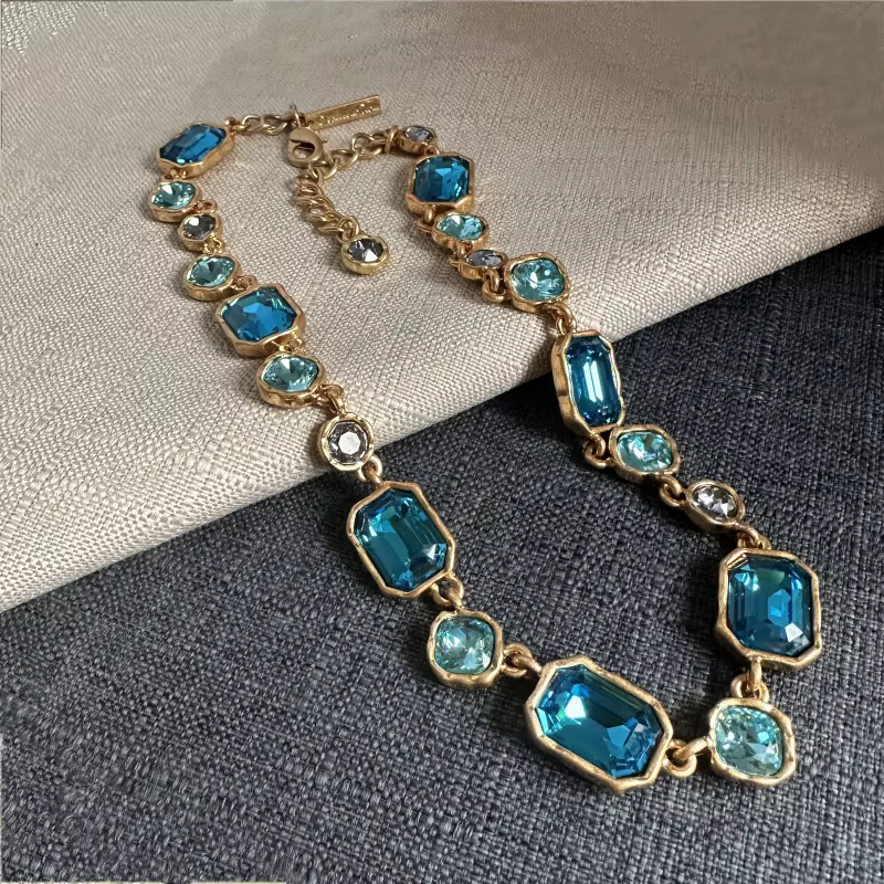 Os – collier avec pendentif géométrique en verre de cristal coloré pour femmes, bijoux de fête à la 