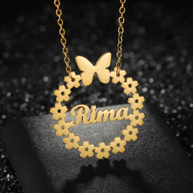 Ensemble de bijoux collier/broche avec nom personnalisé, fleur ronde personnalisée, papillon, en aci