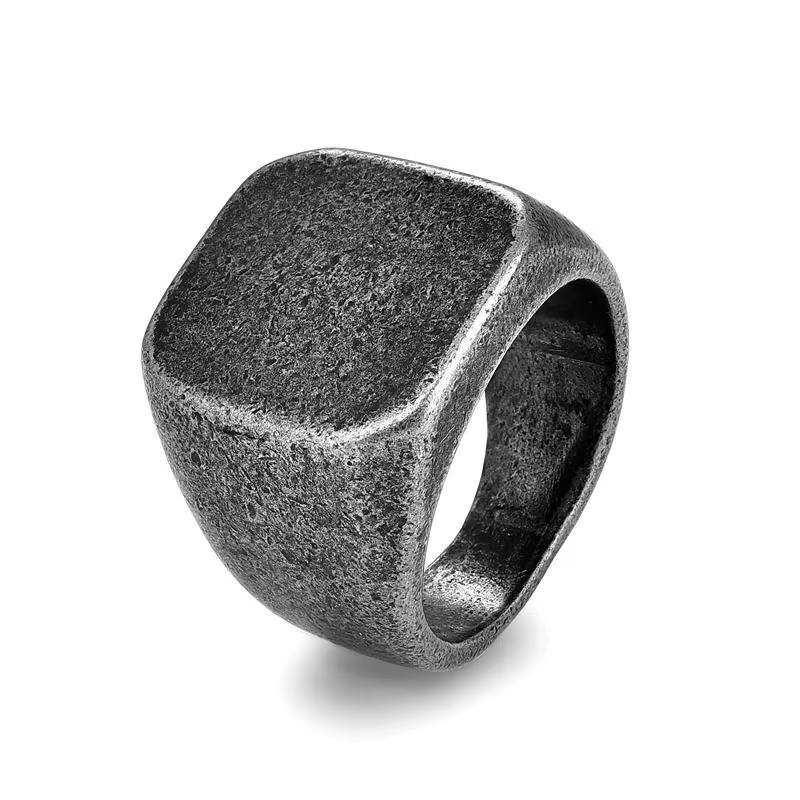 Bague vintage en acier au titane pour homme, bijoux de personnalité, surface lisse, vente en gros