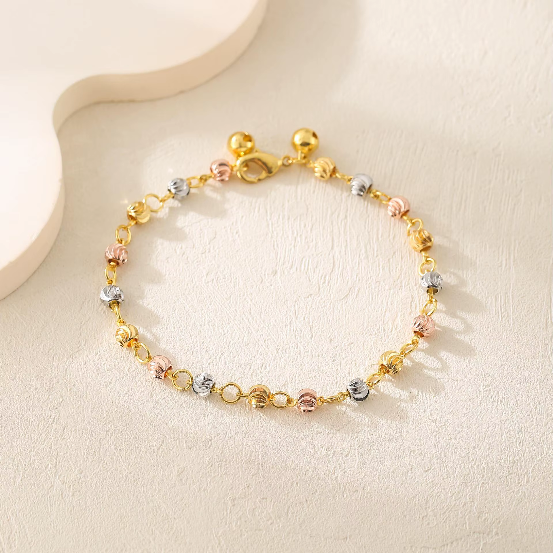 Bracelet de perles texturées triple couleur, chaîne à maillons réglable pour femmes et filles, bijou
