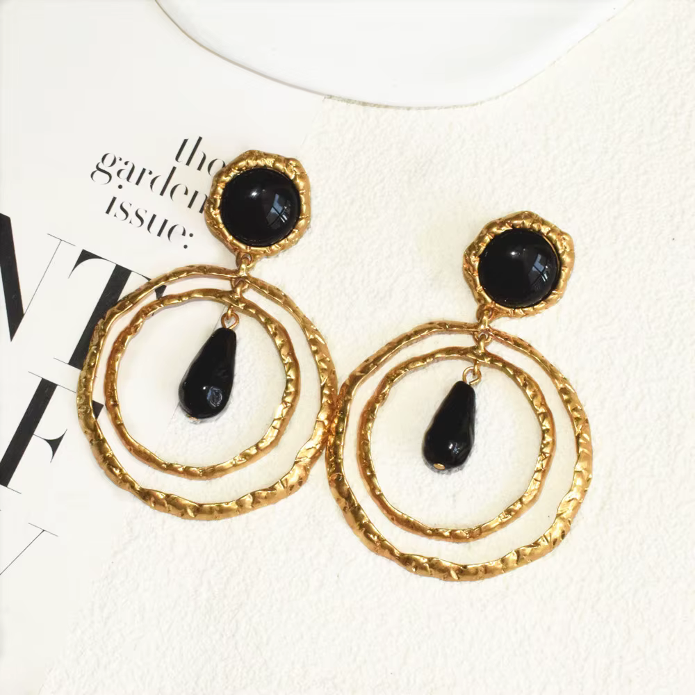 Boucles d'oreilles pendantes en alliage de pierre noire dorée pour femmes, bijoux de Style Baroque, 