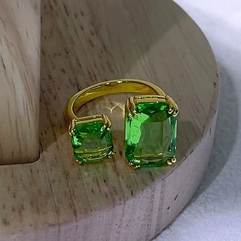 Nouvelle Bague Magic Cube 2026, Cadeau de Fête, Bijou de Luxe, Charme Cristal Vert, Bague Tendance p