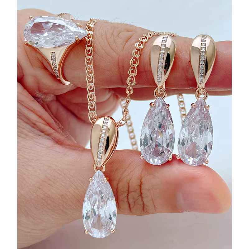 Kinel brillant blanc naturel Zircon goutte d'eau anneau boucles d'oreilles collier pour les femmes m