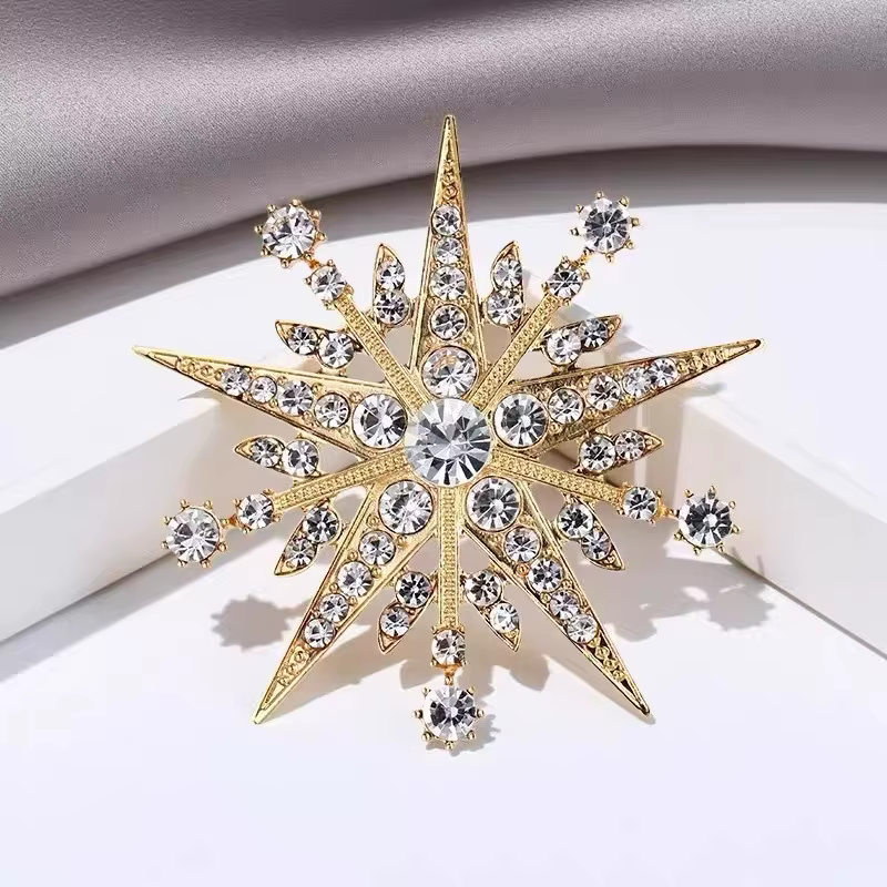 Broches de luxe en forme d'étoile à huit branches pour femmes, en cristal brillant, flocon de neige,