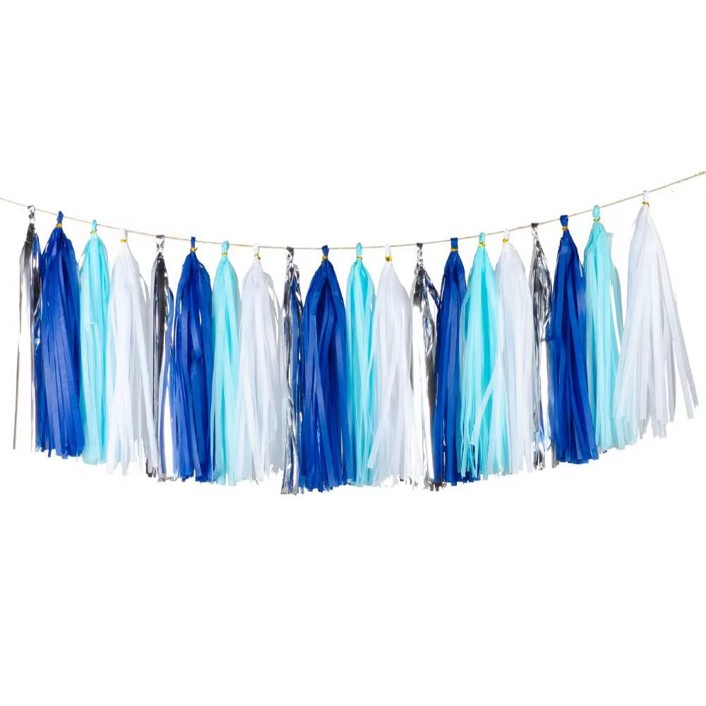 Décorations de fête sur le thème de la mer, bleu marine et blanc, papier pansement, pois circulaires