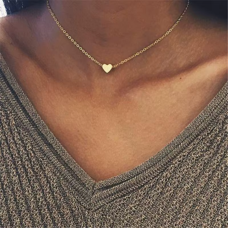 Collier de perles simples et Chic pour femmes, chaîne fine, couleur or, minimaliste, breloque, bijou