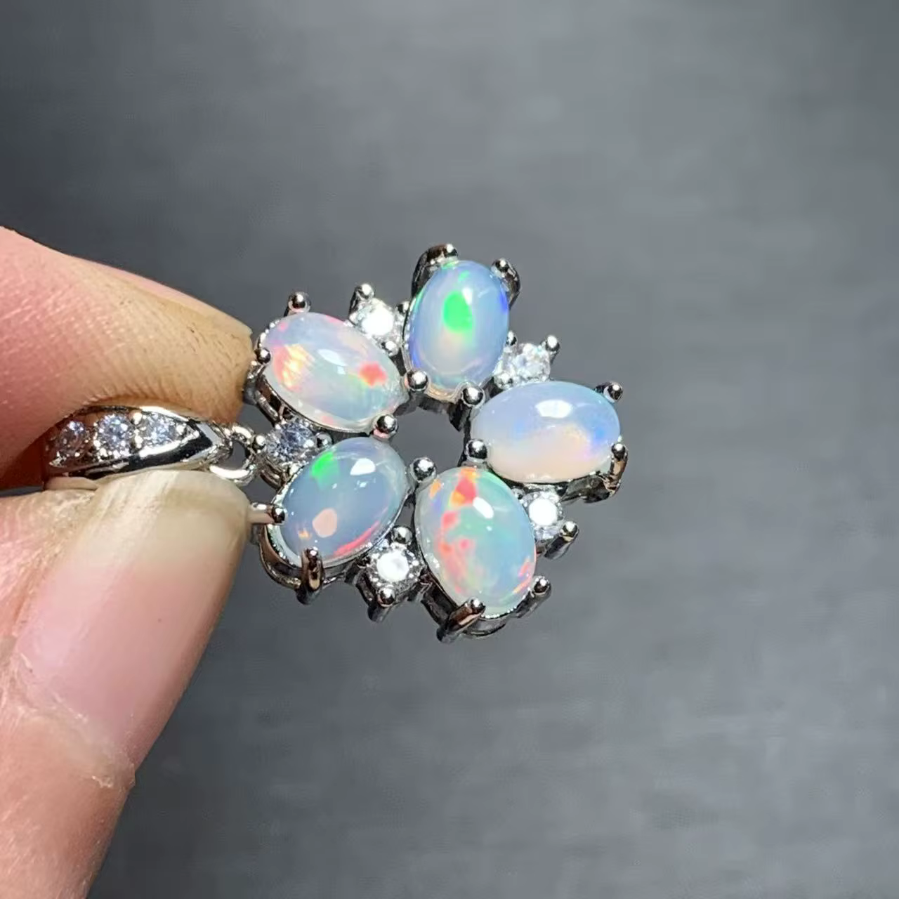Collier pendentif ovale en opale naturelle 60 mm, bijoux fins faits à la main, pierres en gros, éner