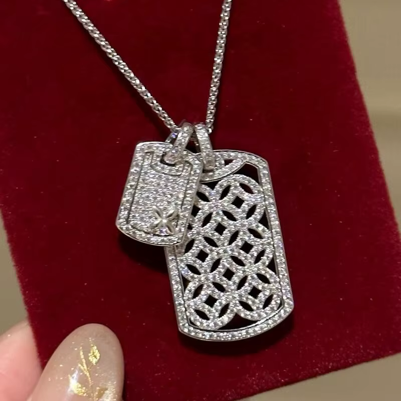 Luxueux collier carré en argent 925 incrusté de diamants rétro nouveau dans le style chinois exquis