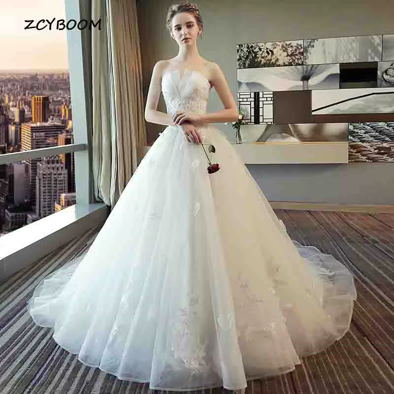 Robe de mariée traînante 2026, robe blanche à fleurs, bustier en dentelle, simple, féerique, luxueus