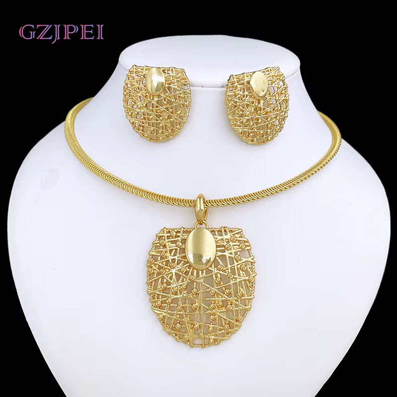 Ensemble de boucles d'oreilles et collier couleur or pour femmes, pendentif ras du cou Unique, ensem