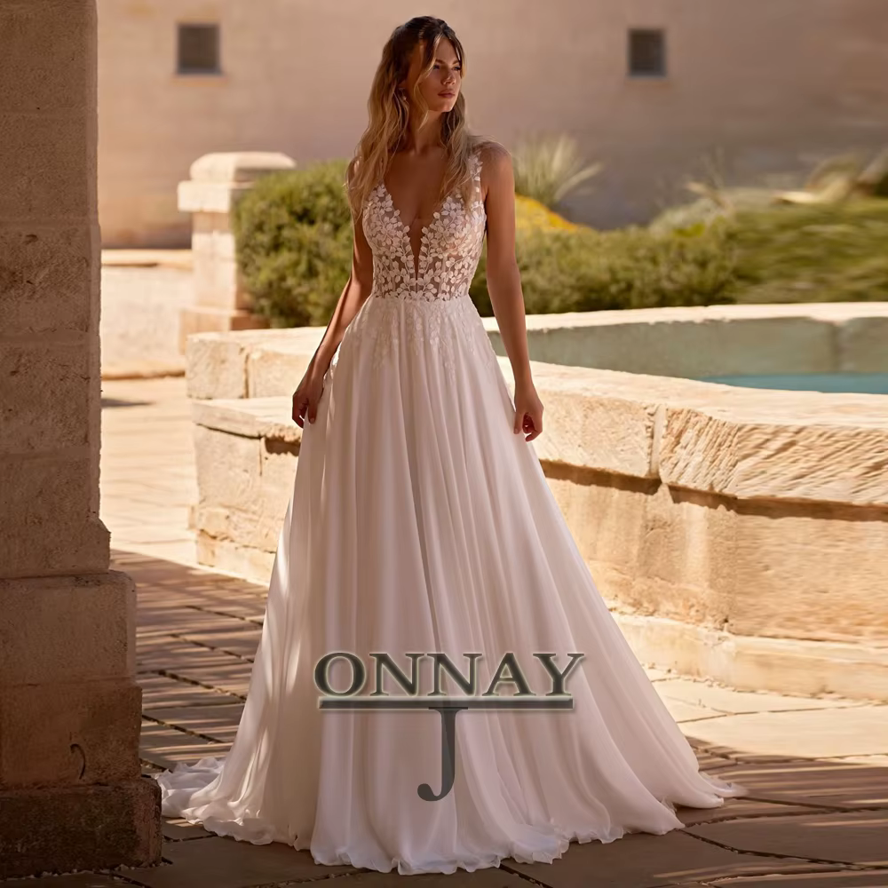 Robes De mariée De plage élégantes personnalisées, col en V, avec des Appliques De feuilles en dente