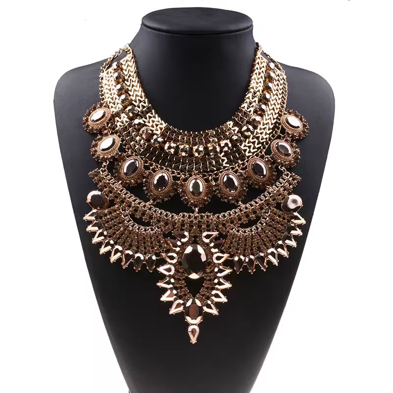 Collier ethnique indien imposant pour femme, avec cristaux et strass, collier long maxi, collier bib