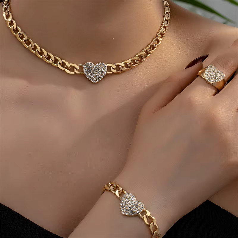Ensemble de bijoux rétro en métal couleur or pour femmes, bracelet, collier et bague, entièrement or