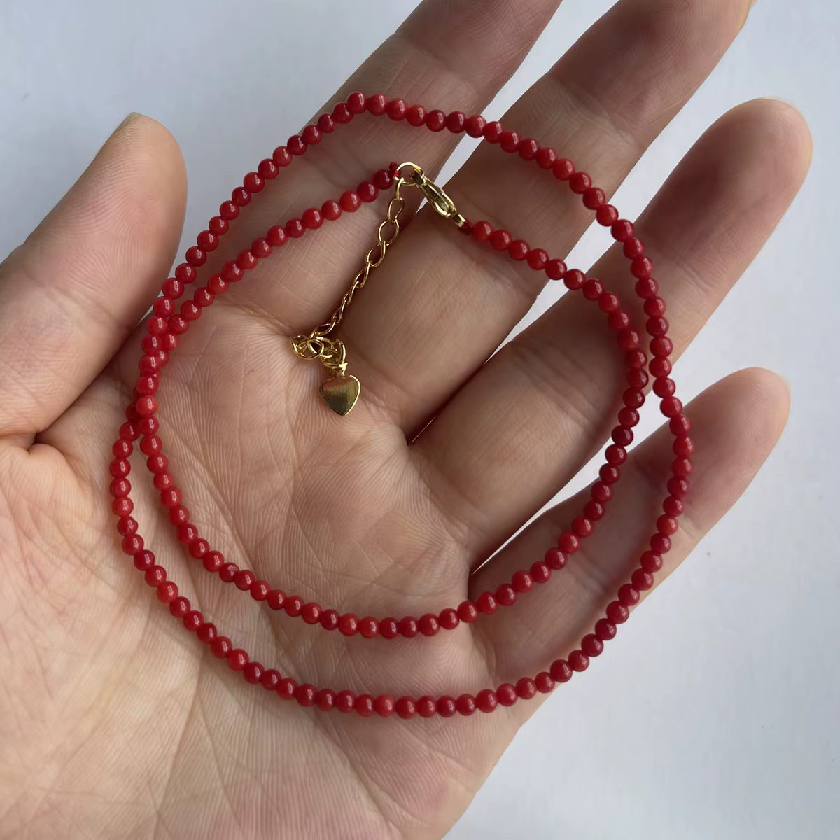 Collier ras du cou en perles de corail rondes rouges pour femmes, chaîne de fête, bijoux esthétiques