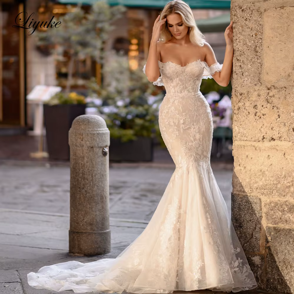 Liyuke Chic dentelle chérie sirène robe De mariée beauté Appliques dentelle Vestido De Noiva épaules