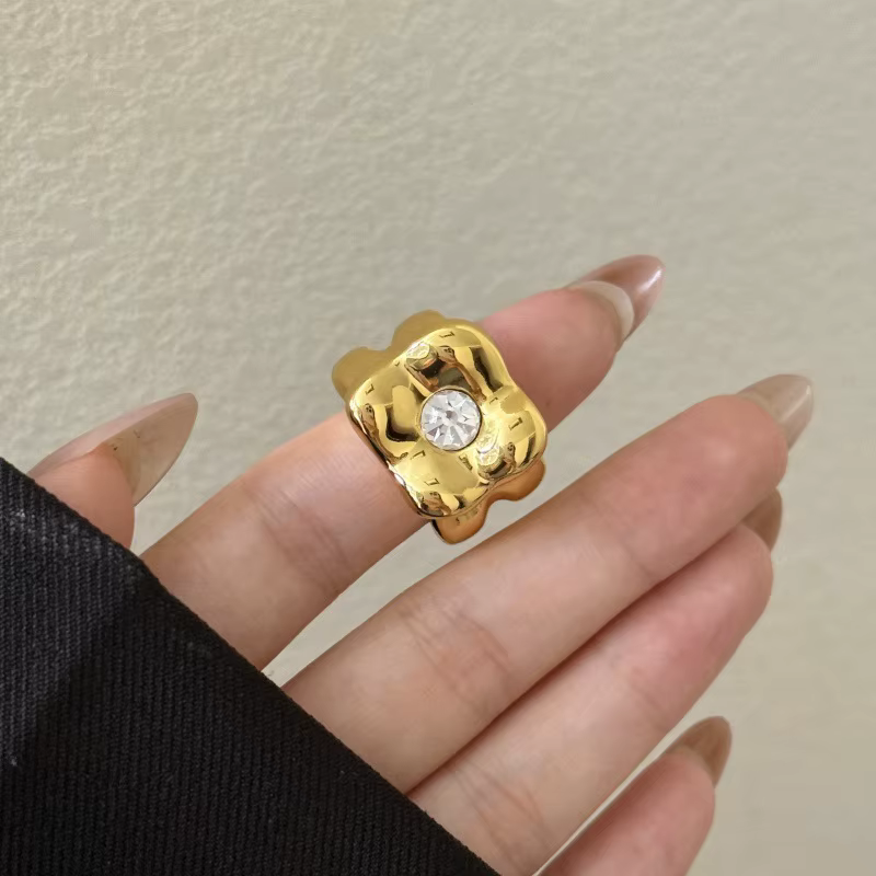 Nouvelle Bague Cocktail 2026 à Motif Floral pour Femme, Anneau Ouvert en Métal Carré avec Zircon Élé