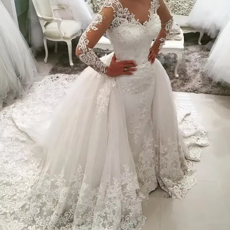 Robe de mariée sirène de luxe en dentelle avec surjupe en tulle détachable, manches longues et appli